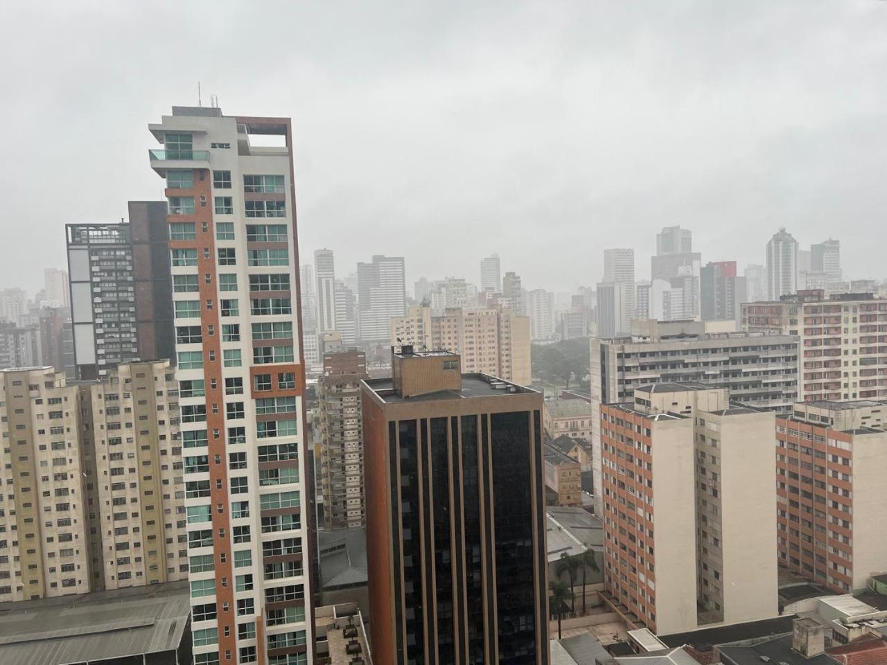 Lindo Studio: Clube Com Piscina Aquecida No Centro De Curitiba