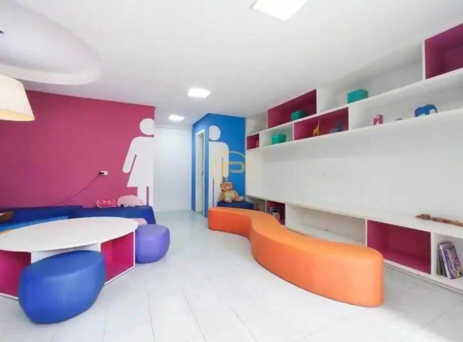 Lindo Studio: Clube Com Piscina Aquecida No Centro De Apartment